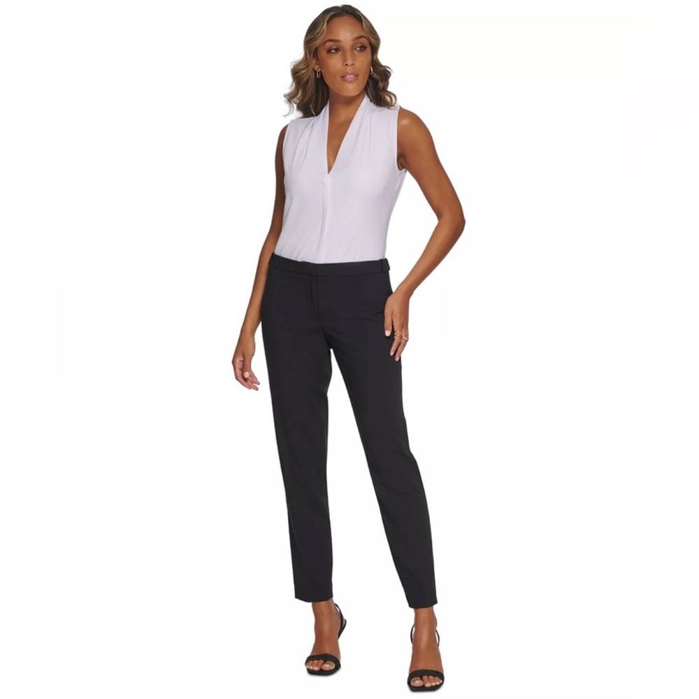 NWT Calvin Klein Highline pants in Navy